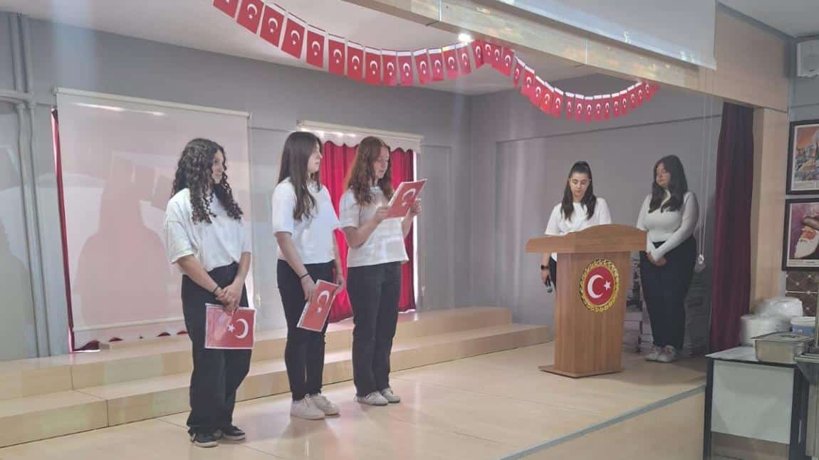 19 MAYIS ATATÜRK'Ü ANMA VE GENÇLİK SPOR BAYRAMI OKULUMUZDA KUTLANDI.